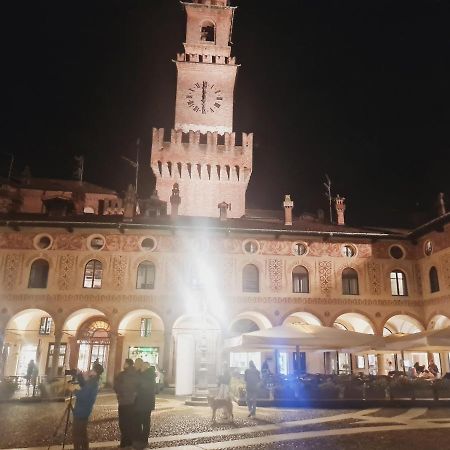 La Casa Di Ida Intero Appartamento Vigevano Exterior foto